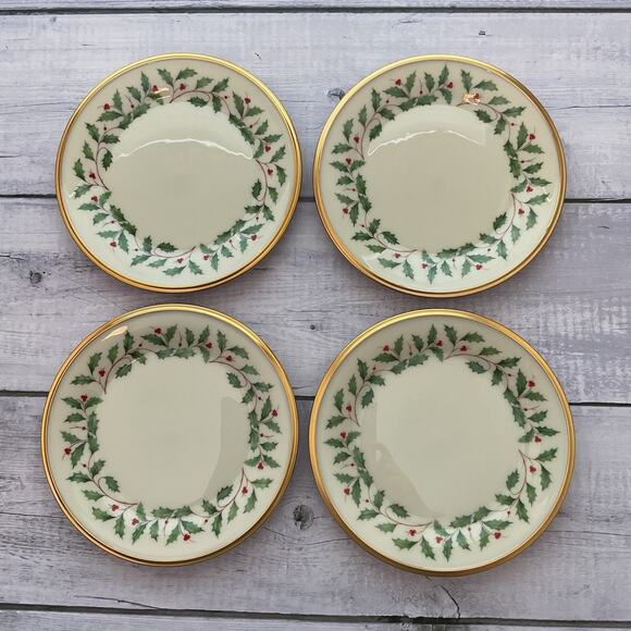 Lenox‎ Holiday Dimension Salad Plates Set Of 4 Holly Berries Gold Trim Lot #2 - Picture 1 of 11